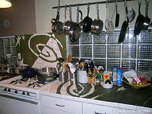 New York Studio accommodation - kitchen (NY-12086) photo 3 of 4
