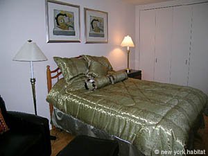 New York 2 Bedrooms accommodation - bedroom 2 (NY-12097) photo 2 of 3