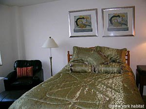 New York 2 Bedrooms accommodation - bedroom 2 (NY-12097) photo 3 of 3