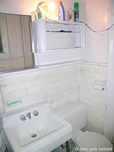 New York 4 Zimmer wohngemeinschaft - badezimmer 1 (NY-12151) photo 1 von 2