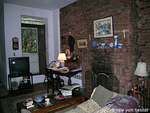 New York 2 Bedroom roommate share apartment - living room (NY-12174) photo 2 of 3