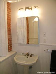 New York 4 Bedroom - Duplex apartment - bathroom 1 (NY-12212) photo 2 of 3