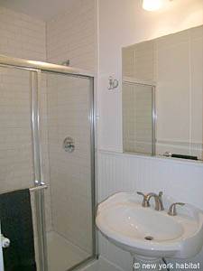 New York 4 Bedroom - Duplex apartment - bathroom 2 (NY-12212) photo 1 of 2