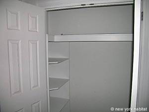 New York 4 Bedroom - Duplex apartment - bedroom 2 (NY-12212) photo 2 of 2