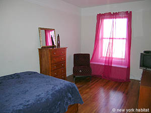 New York 3 Zimmer wohngemeinschaft - schlafzimmer 2 (NY-12239) photo 3 von 6