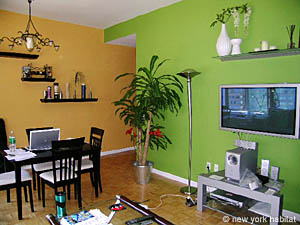 New York 2 Bedrooms apartment - living room (NY-12258) photo 2 of 8