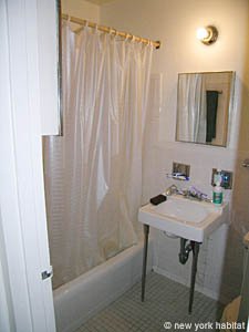 New York 3 Zimmer wohnungsvermietung - badezimmer 2 (NY-12262) photo 2 von 2