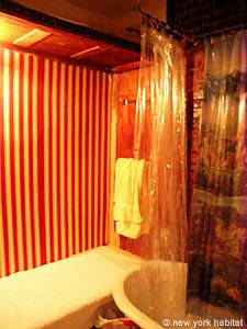 New York 3 Zimmer wohngemeinschaft - badezimmer 1 (NY-12275) photo 1 von 2