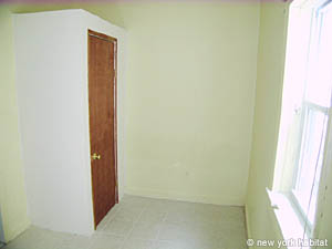 New York 3 Bedrooms roommate share apartment bedroom 1 photo 19