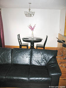New York 3 Bedrooms accommodation living room photo 28