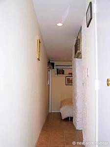 New York Alcove Studio accommodation - living room (NY-12315) photo 3 of 5
