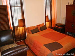 New York 2 Bedroom accommodation - bedroom 1 (NY-12326) photo 2 of 2