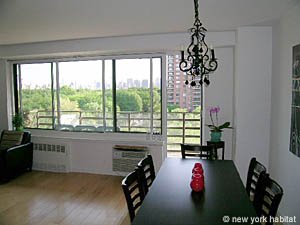 New York 1 Bedroom accommodation living room photo 3