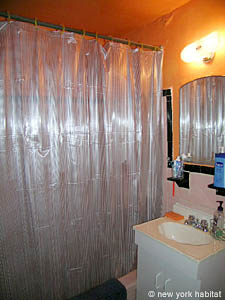 New York 2 Zimmer wohngemeinschaft - badezimmer (NY-12338) photo 1 von 2