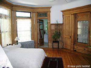 New York T3 - Duplex - Maison citadine appartements location vacances - chambre 1 (NY-12372) photo 1 de 5