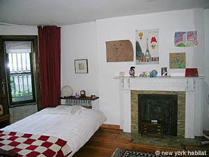 New York T3 - Duplex - Maison citadine appartements location vacances - chambre 2 (NY-12372) photo 2 de 2