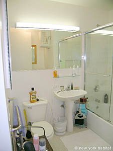New York T2 appartements location vacances - salle d'eau (NY-12382) photo 1 de 2