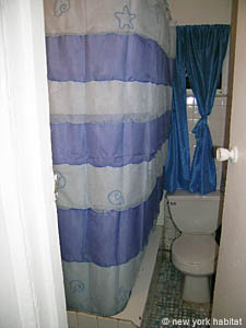 New York 2 Bedrooms roommate share apartment - bathroom 1 (NY-12386) photo 2 of 2