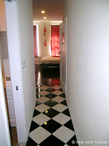 New York 1 Bedroom accommodation - bathroom (NY-12459) photo 1 of 4