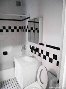 New York 2 Bedrooms unfurnished apartment rental bathroom 1 photo 7