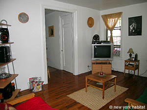 New York 2 Bedroom roommate share apartment - living room (NY-12463) photo 1 of 5