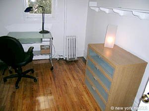 New York 2 Zimmer - Stadthaus wohnungsvermietung - wohnzimmer 2 (NY-12483) photo 2 von 2