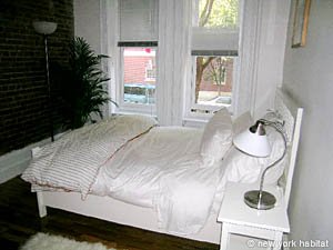 New York 2 Zimmer - Stadthaus wohnungsvermietung - schlafzimmer 1 (NY-12483) photo 1 von 4
