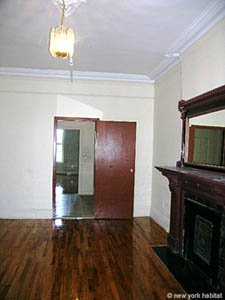 New York 2 Bedrooms unfurnished apartment rental living room photo 3