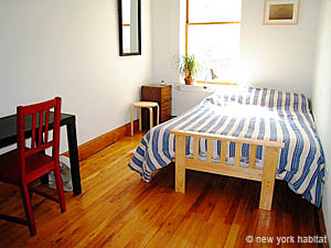 New York 2 Bedroom accommodation - bedroom 2 (NY-12491) photo 1 of 1