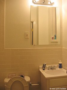 New York T3 - Maison citadine appartements location vacances - salle d'eau 1 (NY-12511) photo 2 de 2