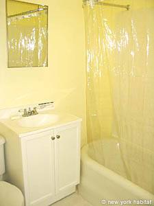 New York Alcove Studio - Loft apartment - bathroom (NY-12515) photo 1 of 3