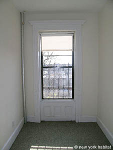 New York 1 Bedroom unfurnished apartment rental living room 2 photo 8