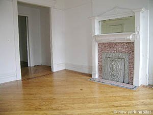 New York 4 Bedrooms - Townhouse unfurnished apartment rental bedroom 3 photo 12