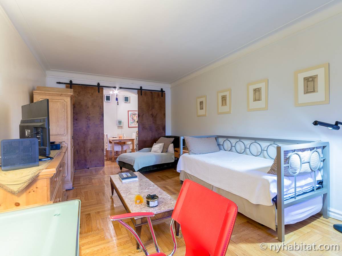 New York 1 Bedroom roommate share apartment - kitchen (NY-12562) photo 5 of 8