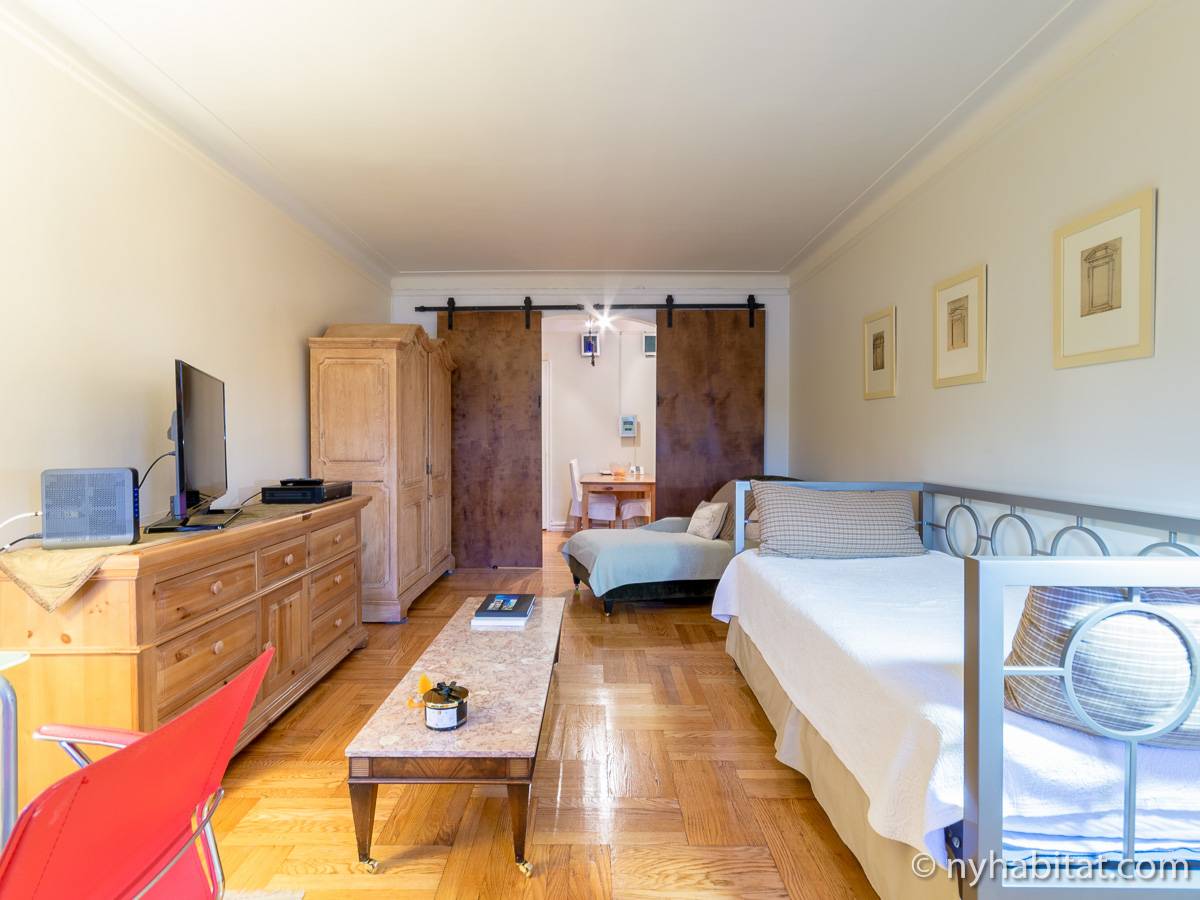 New York 1 Bedroom roommate share apartment - kitchen (NY-12562) photo 7 of 8