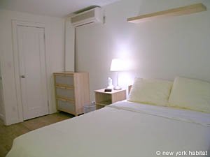 New York 2 Bedroom accommodation - bedroom 2 (NY-12569) photo 1 of 5