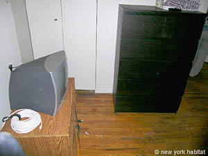 New York 3 Zimmer wohngemeinschaft - schlafzimmer 1 (NY-12594) photo 4 von 4