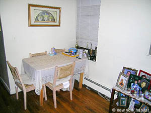 New York 3 Zimmer wohngemeinschaft - wohnzimmer (NY-12594) photo 4 von 4