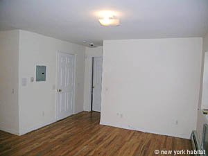 New York 2 Bedrooms - Townhouse unfurnished apartment rental living room photo 1