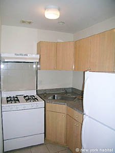 New York 2 Bedrooms - Townhouse unfurnished apartment rental kitchen photo 6