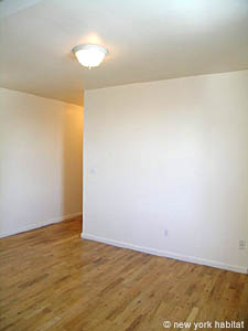 New York 3 Bedrooms unfurnished apartment rental living room photo 16