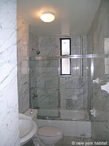 New York 3 Bedrooms unfurnished apartment rental bathroom 1 photo 14