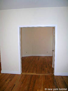 New York 1 Bedroom unfurnished apartment rental living room photo 3