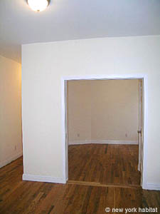 New York 1 Bedroom unfurnished apartment rental living room photo 4