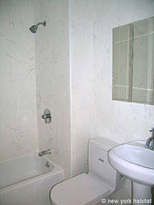 New York 3 Bedroom unfurnished apartment rental - bathroom 1 (NY-12648) photo 1 of 1