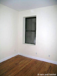 New York 3 Bedroom unfurnished apartment rental - living room (NY-12648) photo 2 of 4