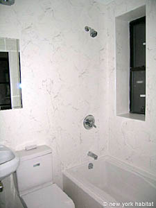 New York 3 Bedroom unfurnished apartment rental - bathroom 2 (NY-12648) photo 2 of 3