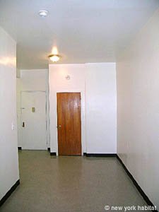 New York Studio unfurnished apartment rental kitchen photo 3
