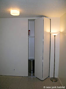 New York Studio unfurnished apartment rental living room photo 14