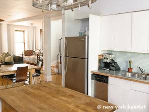 New York 3 Bedroom - Duplex accommodation - kitchen (NY-12670) photo 2 of 5